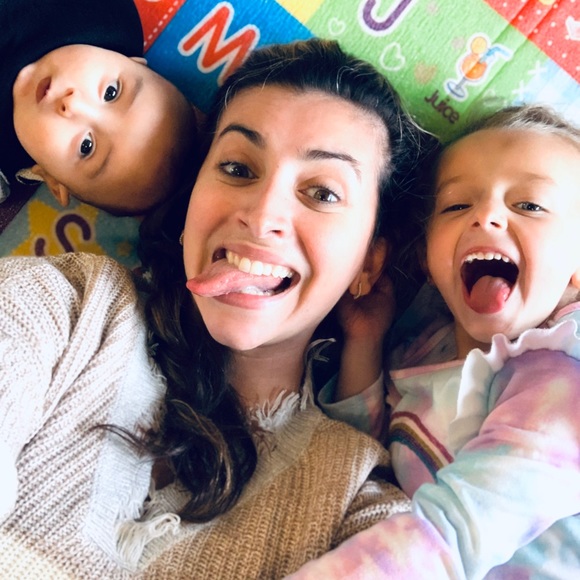 Meet your Posher, Kayla - Picture 3 of 6